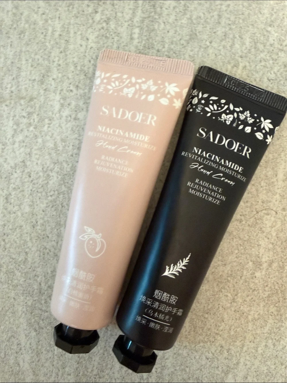 SADOER Niacinamide Revitalizing Moisturize Hand Cream Duo k beauty (2)
